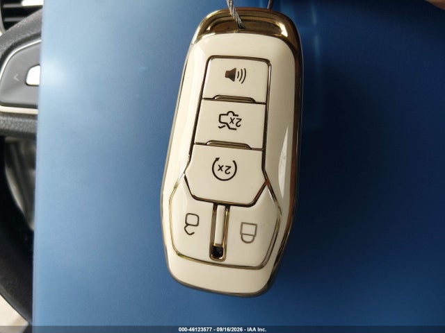 46123577 :رقم المزاد ، 3LN6L2GKXDR823072 vin ، 2013 Lincoln Mkz مزاد بيع