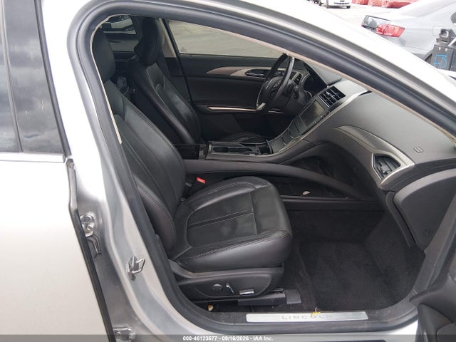 46123577 :رقم المزاد ، 3LN6L2GKXDR823072 vin ، 2013 Lincoln Mkz مزاد بيع