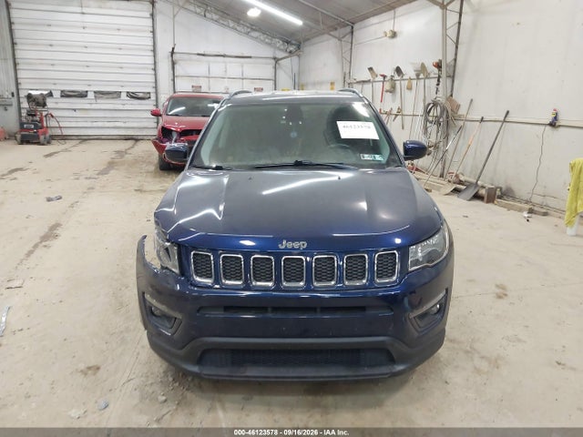 46123578 :رقم المزاد ، 3C4NJCBB3JT193378 vin ، 2018 Jeep Compass Latitude مزاد بيع