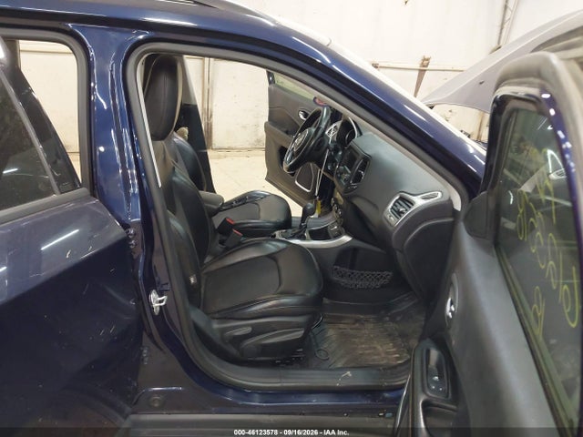 46123578 :رقم المزاد ، 3C4NJCBB3JT193378 vin ، 2018 Jeep Compass Latitude مزاد بيع