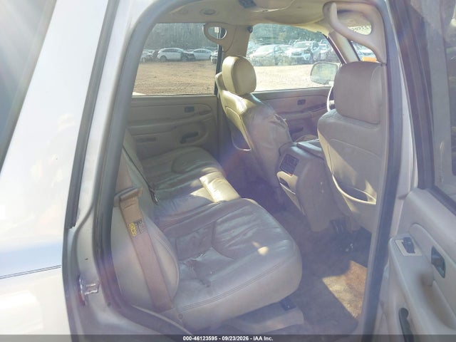46123595 :رقم المزاد ، 1GNEC13T35R101634 vin ، 2005 Chevrolet Tahoe Ls مزاد بيع
