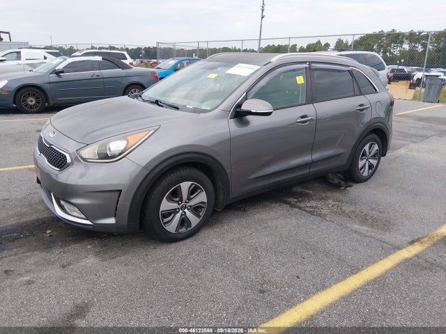 46123598 :رقم المزاد ، KNDCC3LC5H5066943 vin ، 2017 Kia Niro Ex مزاد بيع