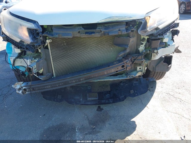 46123608 :رقم المزاد ، 5J6RM4H32GL127899 vin ، 2016 Honda Cr-v Lx مزاد بيع