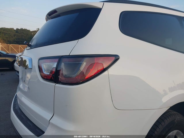 Aukcja sprzedaży 2017 Chevrolet Traverse Ls, vin: 1GNKRFKD0HJ100372, numer aukcji: 46123661