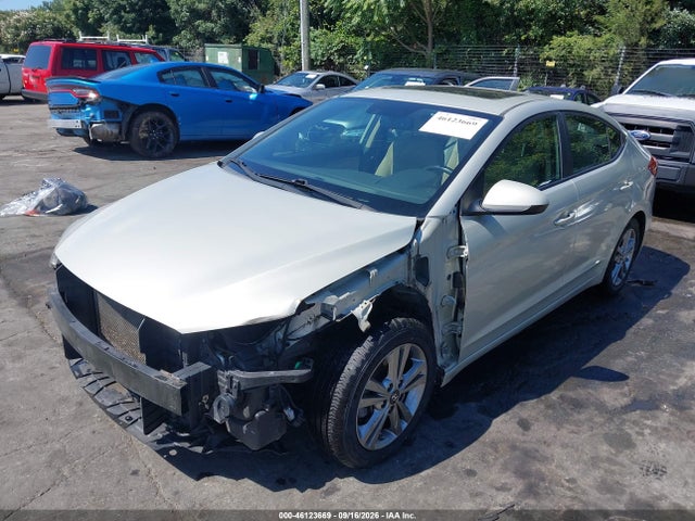 46123669 :رقم المزاد ، KMHD84LF1HU237632 vin ، 2017 Hyundai Elantra Value Edition مزاد بيع