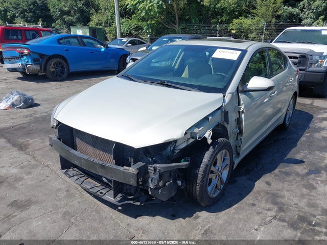46123669 :رقم المزاد ، KMHD84LF1HU237632 vin ، 2017 Hyundai Elantra Value Edition مزاد بيع