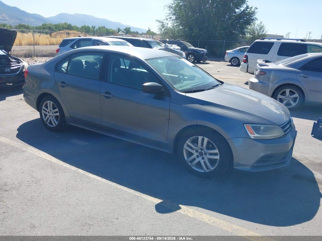 46123704 :رقم المزاد ، 3VW2K7AJ4FM213166 vin ، 2015 Volkswagen Jetta 2.0l S مزاد بيع