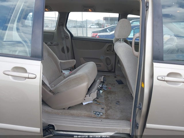 46123720 :رقم المزاد ، 5TDZK23C57S026779 vin ، 2007 Toyota Sienna Ce مزاد بيع