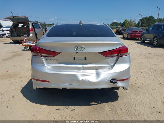 46123726 :رقم المزاد ، 5NPD84LF8JH330331 vin ، 2018 Hyundai Elantra Sel مزاد بيع