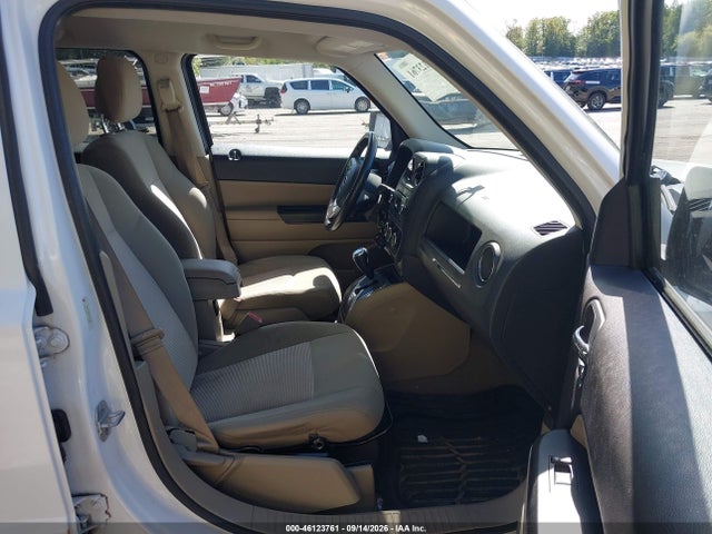 46123761 :رقم المزاد ، 1J4NF1GB8BD131782 vin ، 2011 Jeep Patriot Sport مزاد بيع