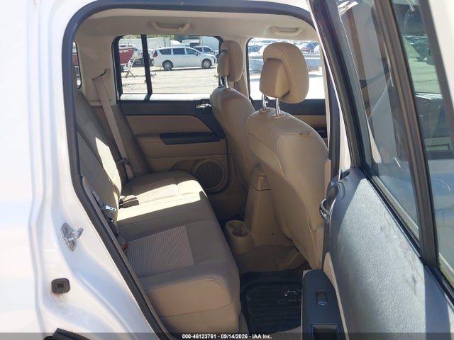 46123761 :رقم المزاد ، 1J4NF1GB8BD131782 vin ، 2011 Jeep Patriot Sport مزاد بيع