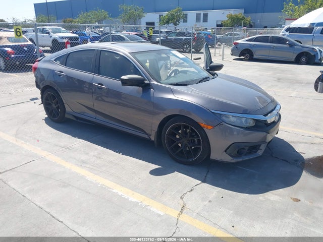 46123762 :رقم المزاد ، 19XFC1F32HE212409 vin ، 2017 Honda Civic Ex-t مزاد بيع