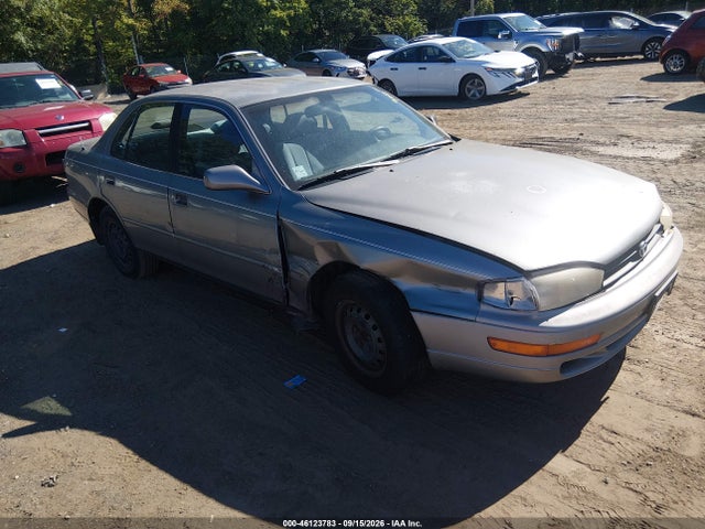 46123783 :رقم المزاد ، 4T1SK12E2PU241882 vin ، 1993 Toyota Camry Le مزاد بيع