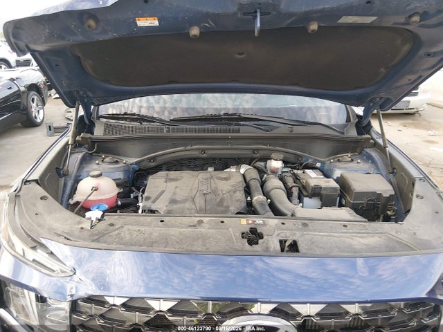 2022 Hyundai Santa Fe Calligraphy მანქანა იყიდება აუქციონზე, vin: 5NMS5DALXNH439093, აუქციონის ნომერი: 46123790