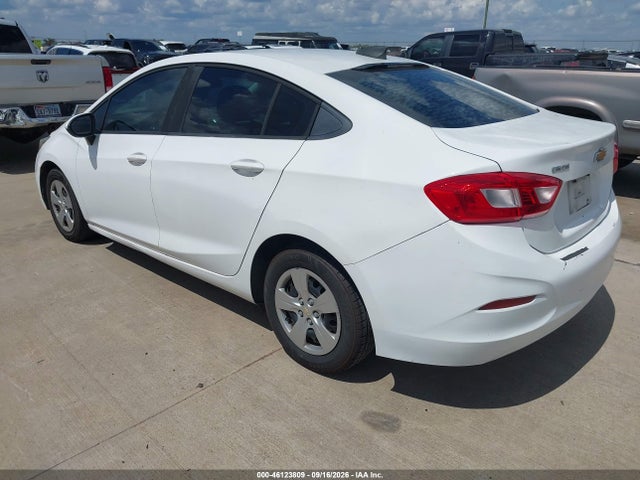 Chevrolet Cruze Ls Auto 2017 3G1BC5SM6HS549745 Image 3