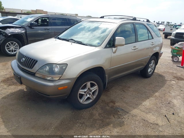 46123825 :رقم المزاد ، JT6HF10U1X0050868 vin ، 1999 Lexus Rx 300 مزاد بيع