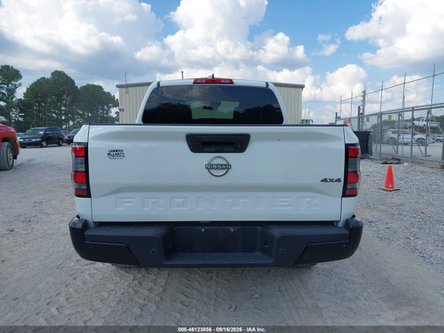 46123856 :رقم المزاد ، 1N6ED1EK7NN665656 vin ، 2022 Nissan Frontier S 4x4 مزاد بيع