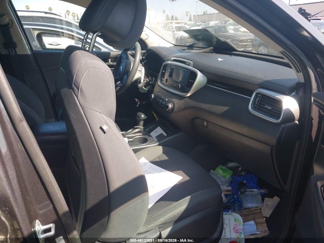46123891 :رقم المزاد ، 5XYPG4A32GG179253 vin ، 2016 Kia Sorento 2.4l Lx مزاد بيع