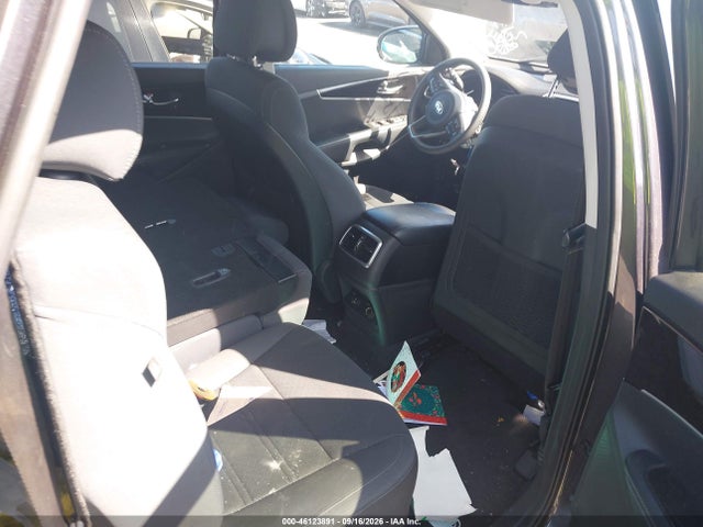 46123891 :رقم المزاد ، 5XYPG4A32GG179253 vin ، 2016 Kia Sorento 2.4l Lx مزاد بيع