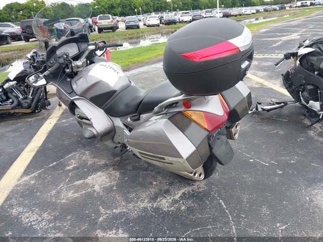 Продаж на аукціоні авто 2003 Honda St1300, vin: JH2SC51173M100587, номер лоту: 46123915