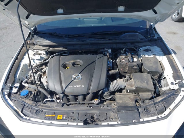 Продаж на аукціоні авто 2020 Mazda Mazda3 Premium Package, vin: JM1BPANM6L1172229, номер лоту: 46123928
