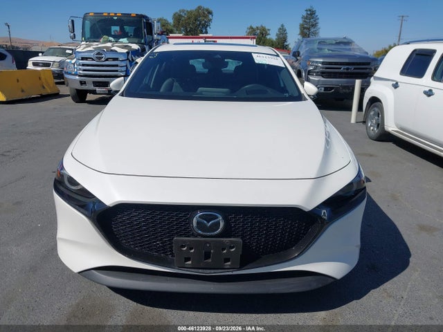 Продаж на аукціоні авто 2020 Mazda Mazda3 Premium Package, vin: JM1BPANM6L1172229, номер лоту: 46123928