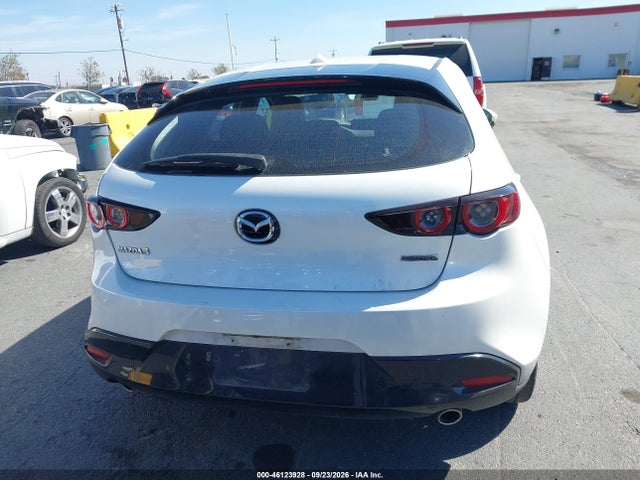 Продаж на аукціоні авто 2020 Mazda Mazda3 Premium Package, vin: JM1BPANM6L1172229, номер лоту: 46123928