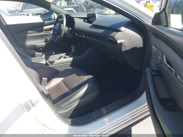Продаж на аукціоні авто 2020 Mazda Mazda3 Premium Package, vin: JM1BPANM6L1172229, номер лоту: 46123928