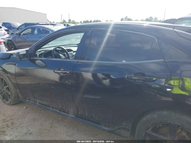 46123933 :رقم المزاد ، SHHFK7H49JU207363 vin ، 2018 Honda Civic Sport مزاد بيع