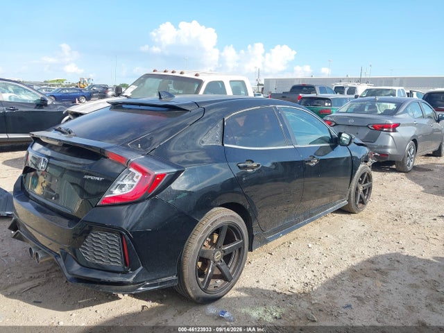 46123933 :رقم المزاد ، SHHFK7H49JU207363 vin ، 2018 Honda Civic Sport مزاد بيع