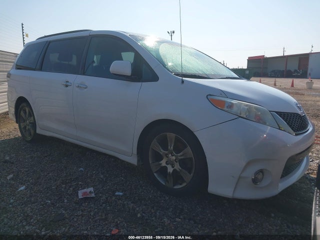 Продажа на аукционе авто 2013 Toyota Sienna Se 8 Passenger, vin: 5TDXK3DC3DS329972, номер лота: 46123958