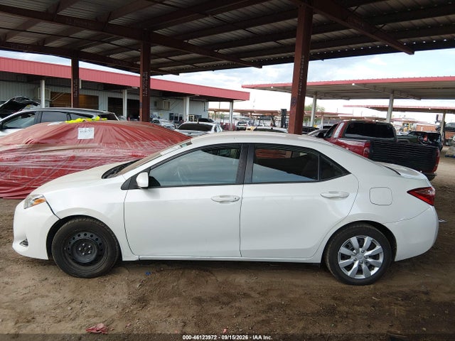 46123972 :رقم المزاد ، 5YFBURHE8JP797624 vin ، 2018 Toyota Corolla Le مزاد بيع