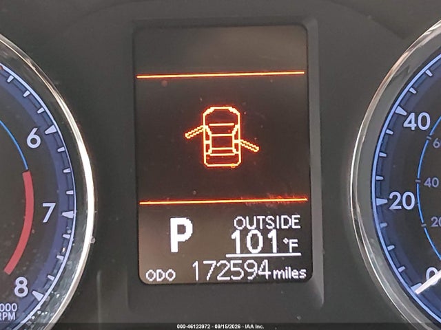 46123972 :رقم المزاد ، 5YFBURHE8JP797624 vin ، 2018 Toyota Corolla Le مزاد بيع