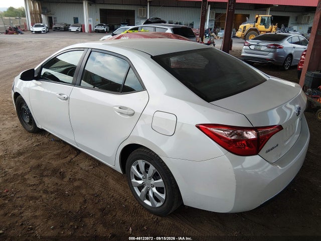 46123972 :رقم المزاد ، 5YFBURHE8JP797624 vin ، 2018 Toyota Corolla Le مزاد بيع