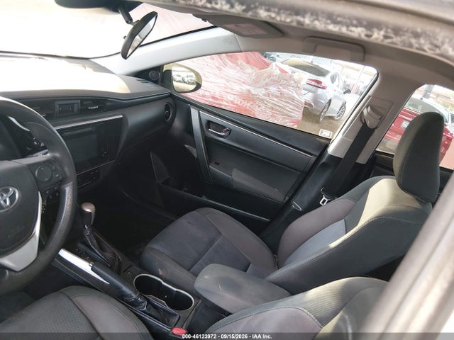 46123972 :رقم المزاد ، 5YFBURHE8JP797624 vin ، 2018 Toyota Corolla Le مزاد بيع