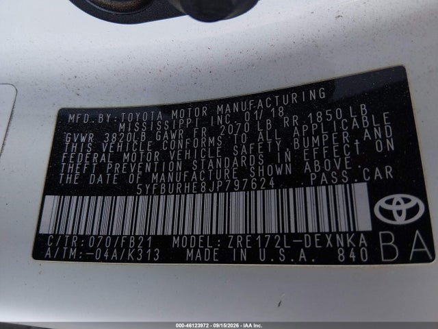46123972 :رقم المزاد ، 5YFBURHE8JP797624 vin ، 2018 Toyota Corolla Le مزاد بيع