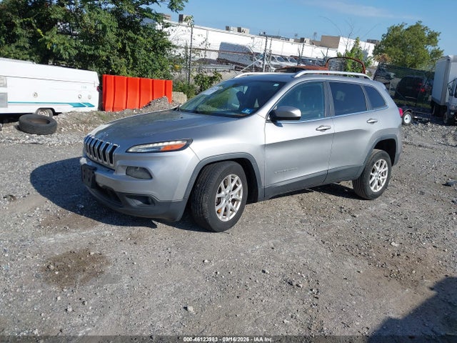 2016 Jeep Cherokee Latitude მანქანა იყიდება აუქციონზე, vin: 1C4PJMCS2GW105873, აუქციონის ნომერი: 46123983