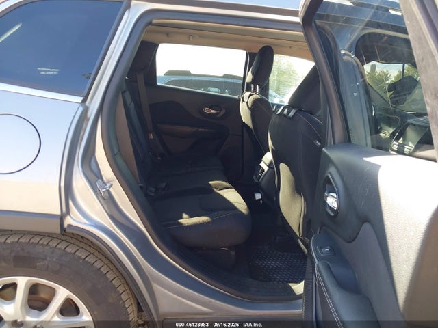 2016 Jeep Cherokee Latitude მანქანა იყიდება აუქციონზე, vin: 1C4PJMCS2GW105873, აუქციონის ნომერი: 46123983