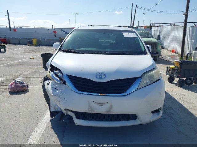 46124020 :رقم المزاد ، 5TDKK3DC2CS186540 vin ، 2012 Toyota Sienna Le V6 8 Passenger مزاد بيع