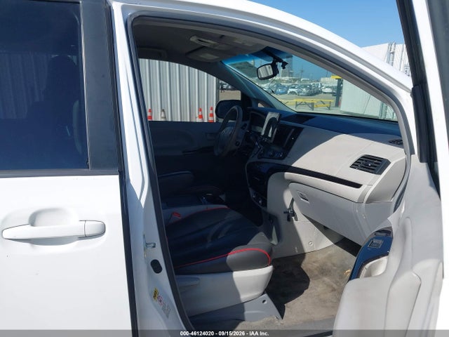 46124020 :رقم المزاد ، 5TDKK3DC2CS186540 vin ، 2012 Toyota Sienna Le V6 8 Passenger مزاد بيع