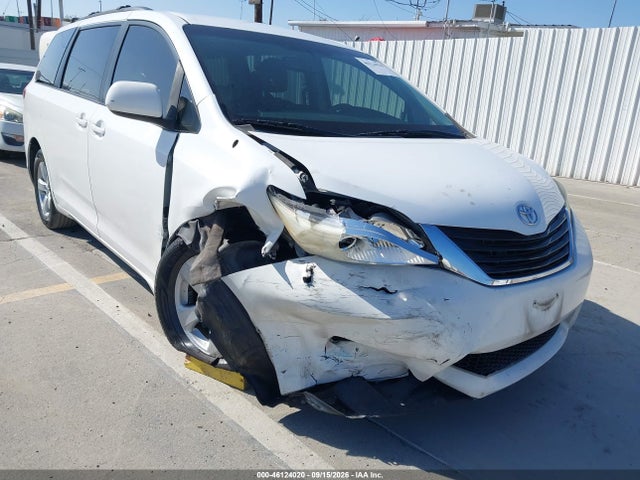 46124020 :رقم المزاد ، 5TDKK3DC2CS186540 vin ، 2012 Toyota Sienna Le V6 8 Passenger مزاد بيع