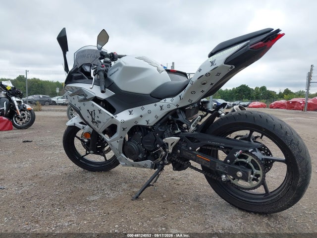 Kawasaki EX500 2024 ML5EXGG10RDA31356 Image 3