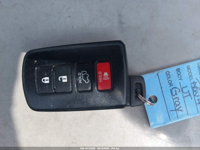 46124058 :رقم المزاد ، JTMYFREV4FD072301 vin ، 2015 Toyota Rav4 Limited مزاد بيع
