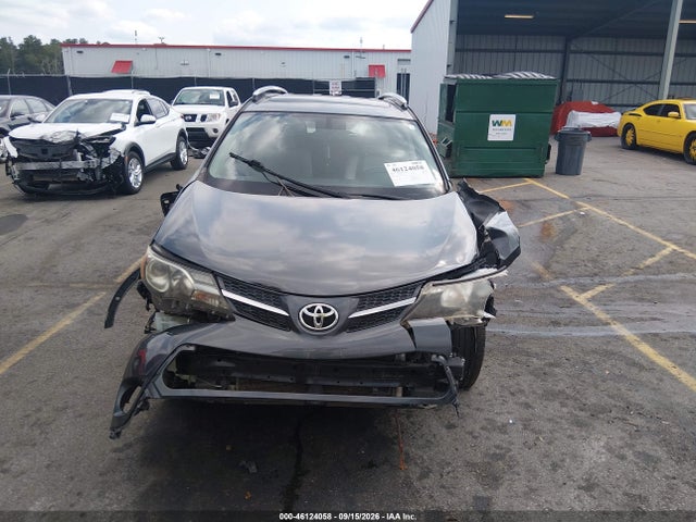 46124058 :رقم المزاد ، JTMYFREV4FD072301 vin ، 2015 Toyota Rav4 Limited مزاد بيع