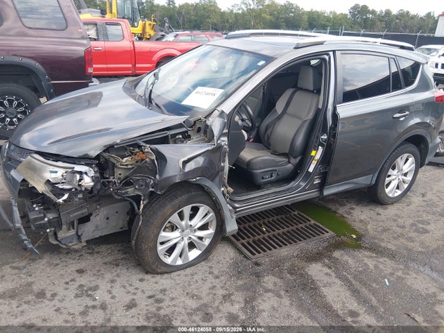 46124058 :رقم المزاد ، JTMYFREV4FD072301 vin ، 2015 Toyota Rav4 Limited مزاد بيع