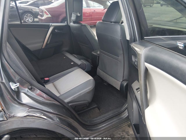 46124058 :رقم المزاد ، JTMYFREV4FD072301 vin ، 2015 Toyota Rav4 Limited مزاد بيع