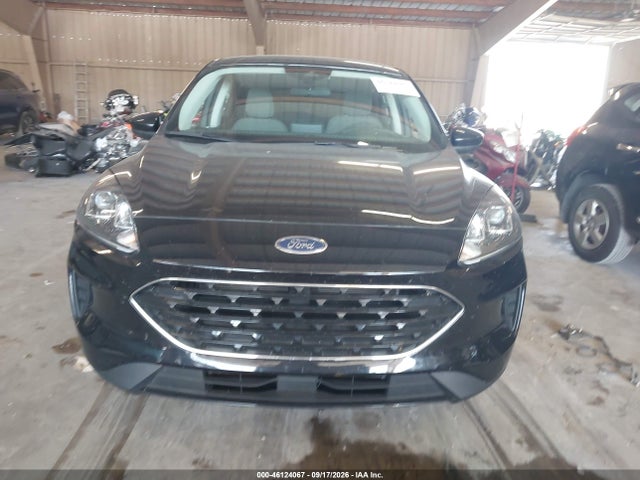 Продаж на аукціоні авто 2022 Ford Escape Se, vin: 1FMCU0G68NUB92761, номер лоту: 46124067