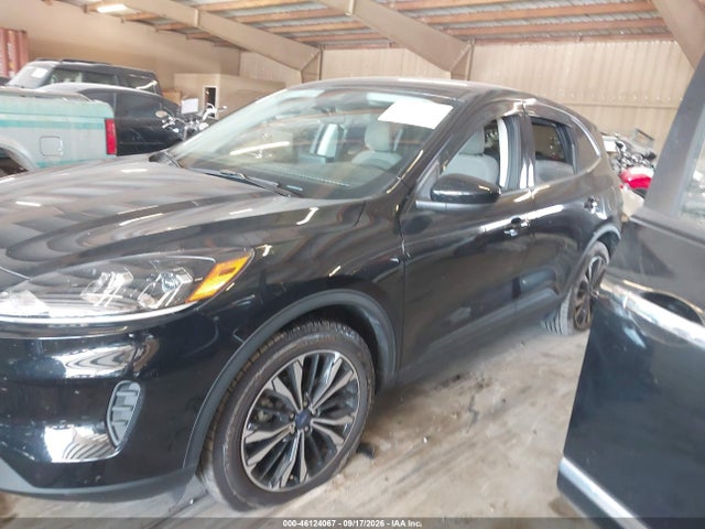 Продаж на аукціоні авто 2022 Ford Escape Se, vin: 1FMCU0G68NUB92761, номер лоту: 46124067