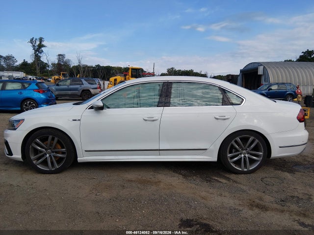 Aukcja sprzedaży 2017 Volkswagen Passat 1.8t R-line, vin: 1VWDT7A39HC020880, numer aukcji: 46124082