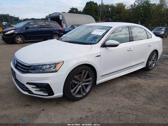 Aukcja sprzedaży 2017 Volkswagen Passat 1.8t R-line, vin: 1VWDT7A39HC020880, numer aukcji: 46124082